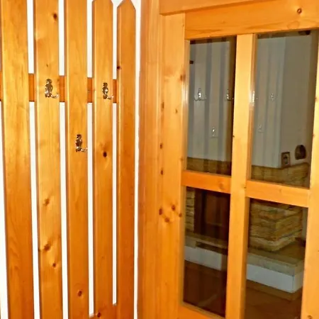 Dağ evi Baran Bešeňová